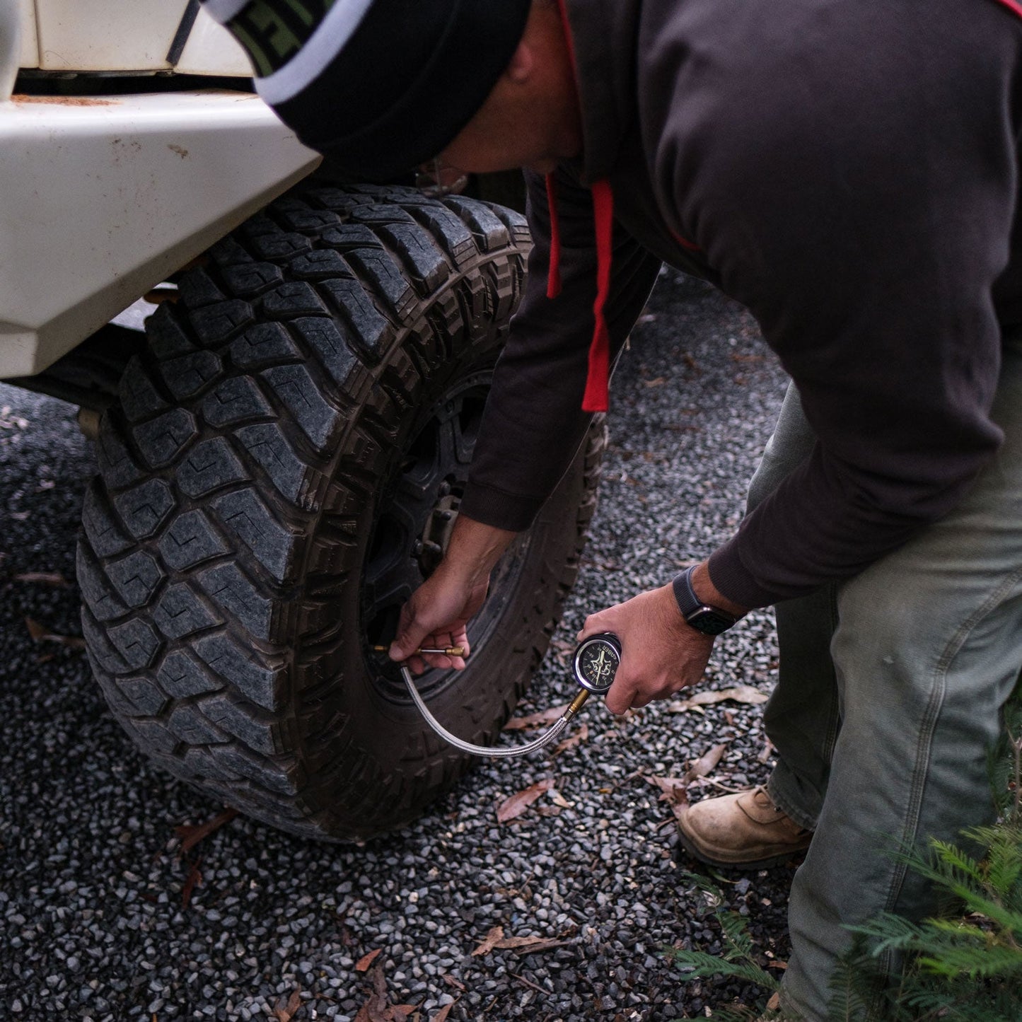 Quick Deflate Tyre Deflator with Glow in the Dark Face & Stainless Steel Braided Hose