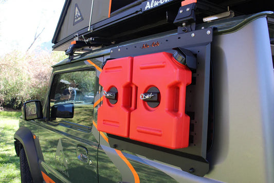 JIMNY JERRY CAN HOLDER MOUNT